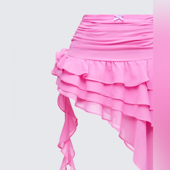 Finesse Tia Pink Chiffon Layered Mini Skirt - Picture 6 of 9
